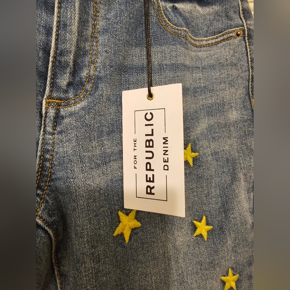 Star Embroidered Jeans 25 NWT - Picture 4 of 10
